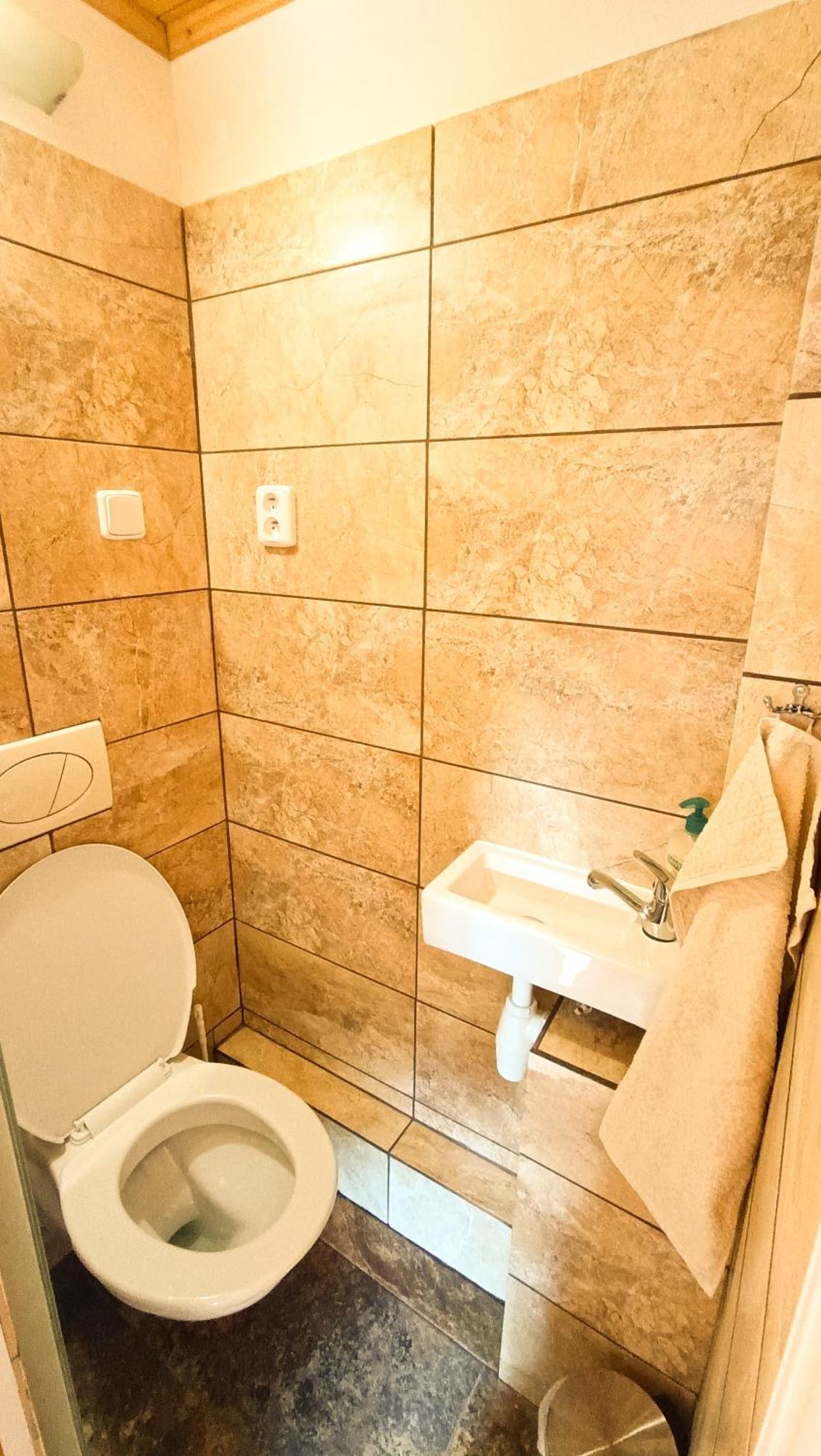 Apartman Kinskych Roznov pod Radhostem Exterior photo